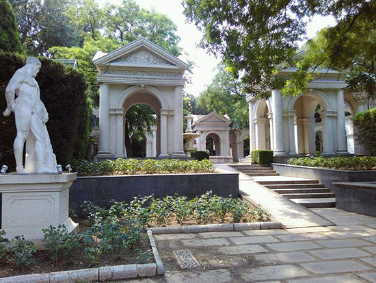 05.jpg
